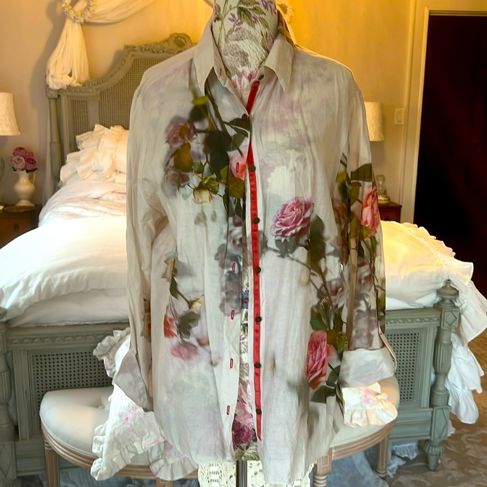 Johnny Was - 3J Workshop Large silk and cotton n long sleeved top-stunning roses